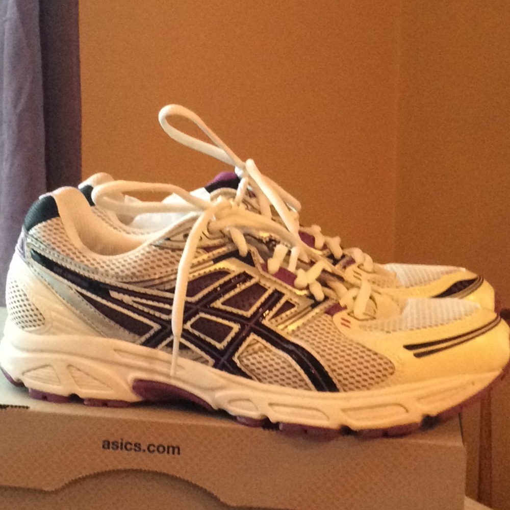 Ladies asics sneakers